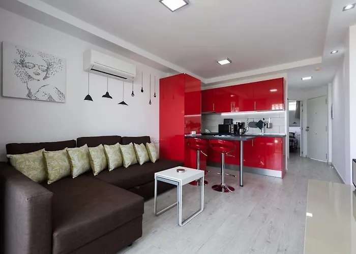 アパート 4 Minutes Walk From Yumbo