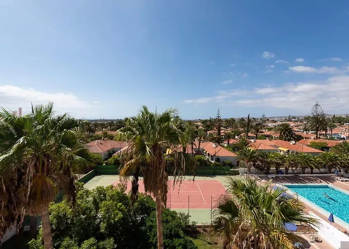 4 Minutes Walk From Yumbo *