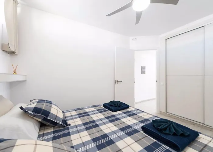 4 Minutes Walk From Yumbo Apartamento